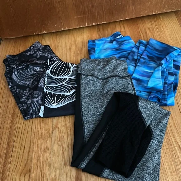 Set of 3 workout leggings - Picture 1 of 1